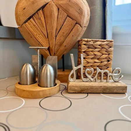 Apartment & Family - Adler